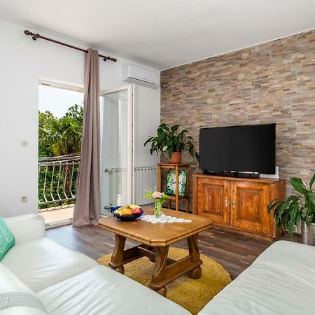Apartments Rumac Opatija Exterior photo
